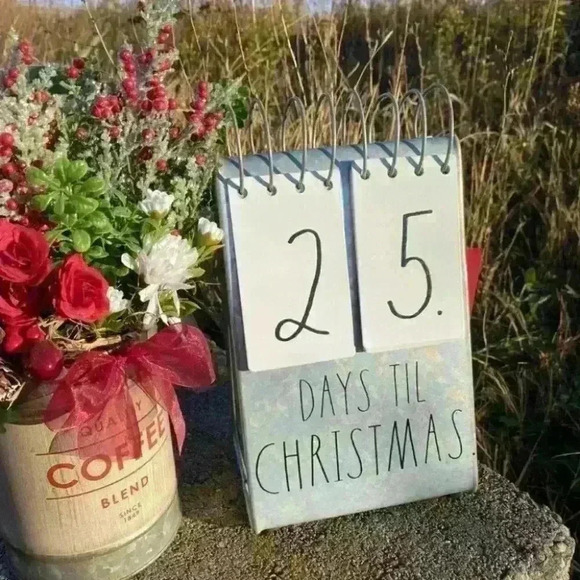 NEW Rae Dunn Christmas Countdown DAYS TILL CHRISTMAS - Metal Flip Calendar Sign! - Picture 9 of 12